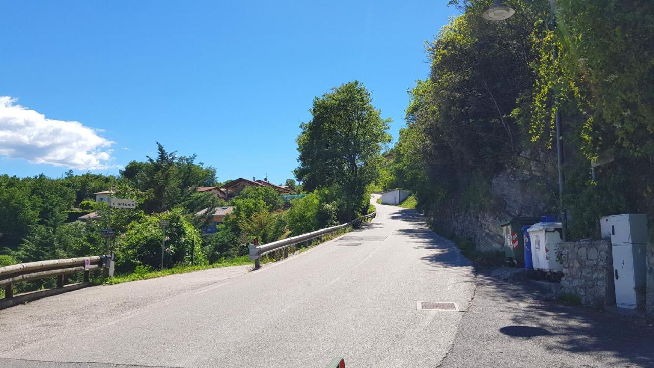 Country House Casa Marisa Garden And Lake View By Garda Domus Mea Tremosine المظهر الخارجي الصورة